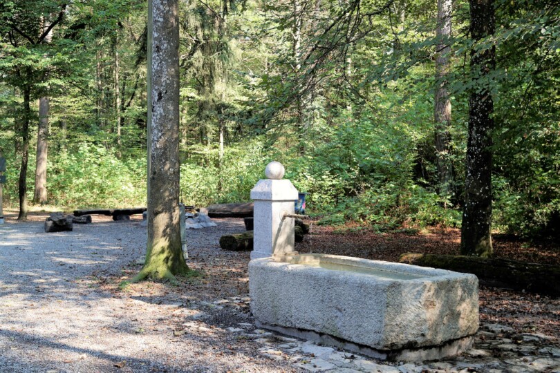 Brunnen